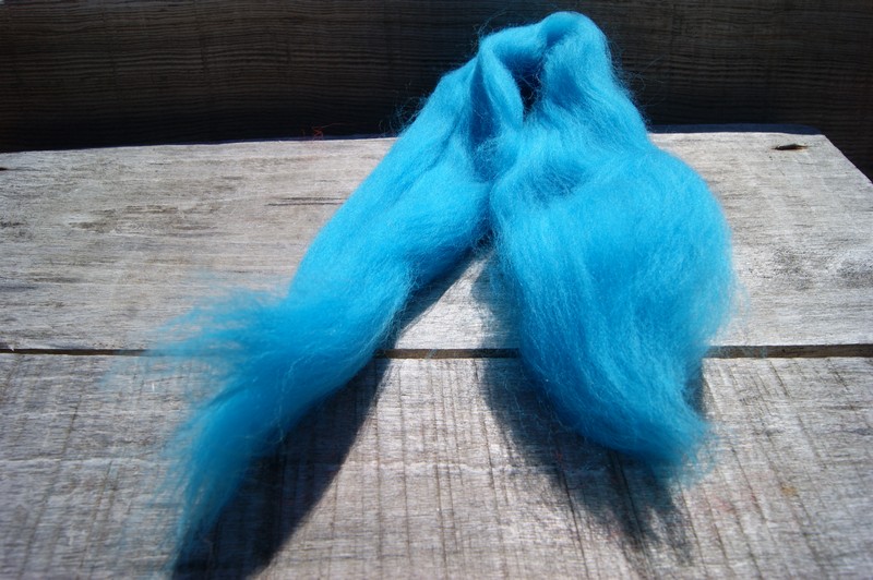 wool roving combed into long ropes